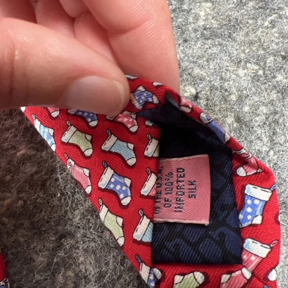 Vineyard Vines Boys / Short Mens Tie Red Christmas Stockings ~50